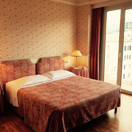Hotel Biondi Монтекатини-Терме Номер фото